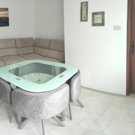 Mille Apartment Starigrad Paklenica